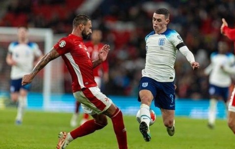 PG电子- 莱温斯基细节描写 