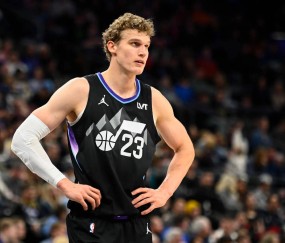 PG-杜兰特爆冷击败独行侠，比分优势明显引爆全场！的简单介绍