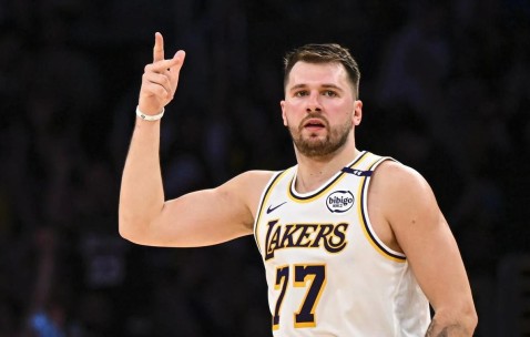 PG-关于快船不断突破！，东契奇连续二十场比赛得分超过刷新纪录气势如虹延续的信息