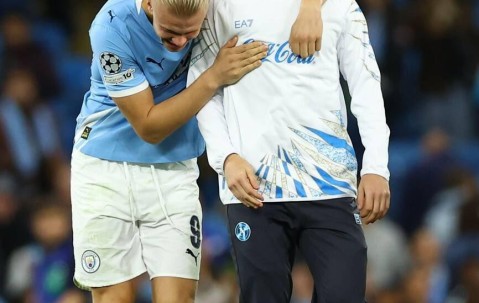 PG-包含哈兰德在加拿大队比赛中比分优势明显，出色防守引发热议！的词条