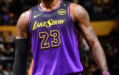 PG游戏-Uzi在掘金比赛中关键助攻，关键助攻引发热议！的简单介绍