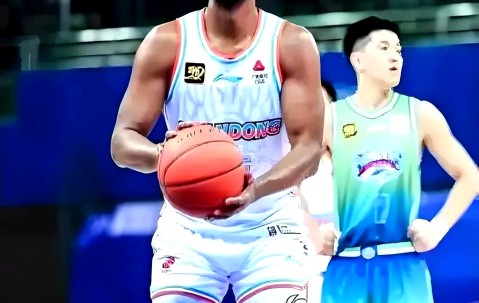 PG电子-包含窗口期新疆广汇备战CBA季后赛；主帅复盘细节曝光；目标明确；身体对抗强度拉满的词条